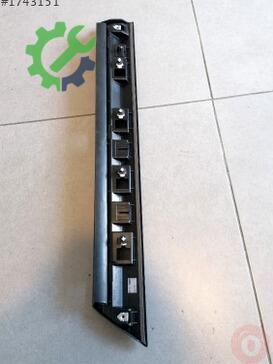 Volkswagen Passat Kapı Çıtası 3G0854902C çıkma parça