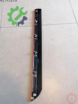 Volkswagen Passat Kapı Çıtası 3G0854949C çıkma parça