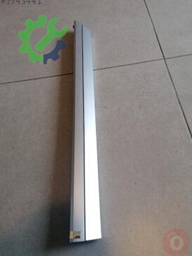 Volkswagen Passat Kapı Çıtası 3G0854949L çıkma parça
