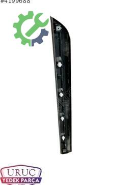 Volkswagen Passat Kapı Çıtası 3G0854950E çıkma parça