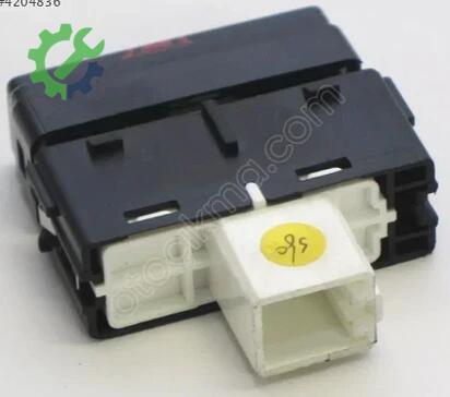 Volkswagen Passat Flaşör Düğmesi 3G0953509C çıkma parça