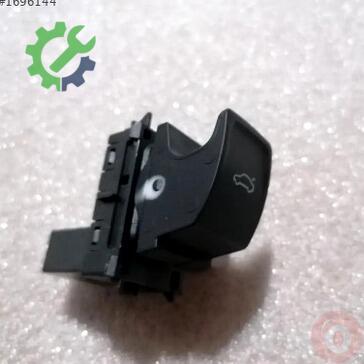 Volkswagen Passat Cam çıkma parça