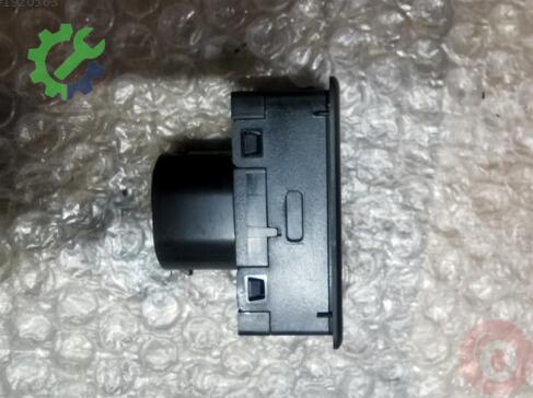 Volkswagen Golf Merkezi Kilit Motoru 3G0959832A çıkma parça