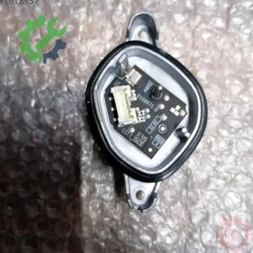 Volkswagen Passat Far Beyni 3G0998479 çıkma parça