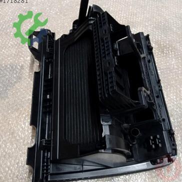 Volkswagen Jetta Torpido 3G1857097S çıkma parça