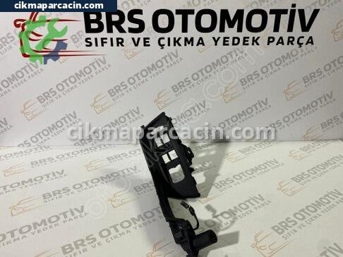 Volkswagen Passat Kapı Kolu çıkma parça