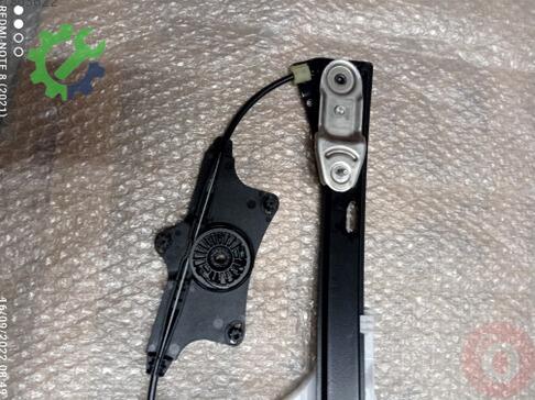 Volkswagen Passat Kelebek Camı 3G5839462B çıkma parça