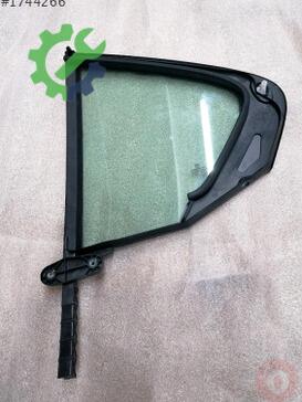 Volkswagen Passat Kapı Çıtası 3G5845214BJ çıkma parça
