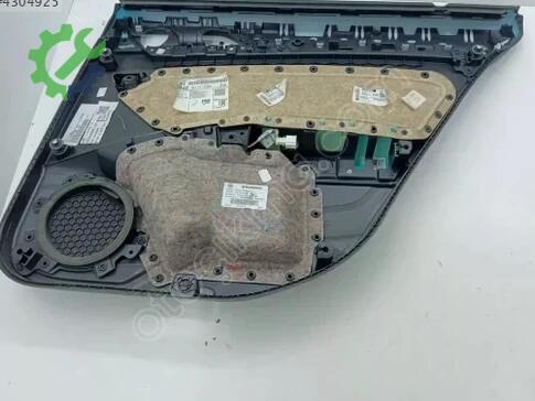 Volkswagen Passat Kapı 3G5867211AL çıkma parça