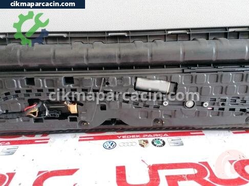 Volkswagen Passat Sunroof çıkma parça