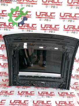 Volkswagen Passat Sunroof 3G5877045B çıkma parça