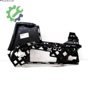 Volkswagen Arteon Orijinal Çıkma Tampon Braketi 3G8807177A