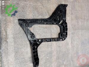 Volkswagen Golf 2022 Çıkma Tampon Braketi 3G8807394