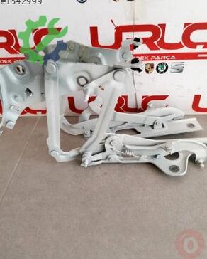 Volkswagen Arteon Kapı Menteşesi 3G8823302D çıkma parça