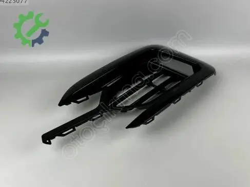 Volkswagen Arteon Tampon Izgarası 3G8853665C çıkma parça