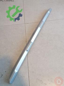Volkswagen Passat Spoiler 3G9807568A çıkma parça