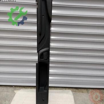 Volkswagen Passat Ara Bölme Sacı 3G9858831 çıkma parça