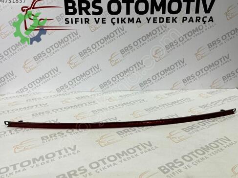Volkswagen Passat Tampon Reflektörü çıkma parça