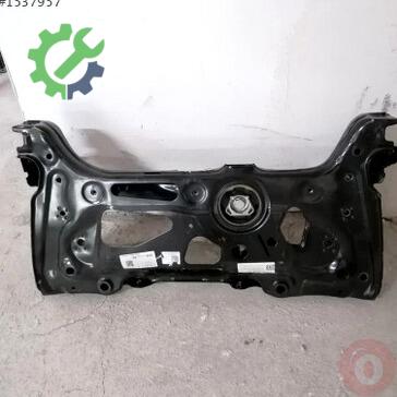 Volkswagen Golf Travers 3Q0199315D çıkma parça