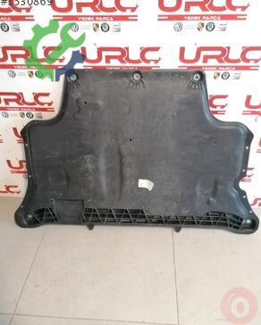 Volkswagen Passat Alt Muhafaza 3Q0825901B çıkma parça