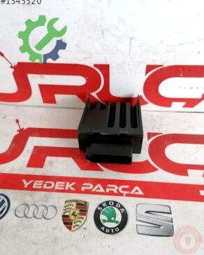 Volkswagen Golf Beyin 3Q0906121B çıkma parça