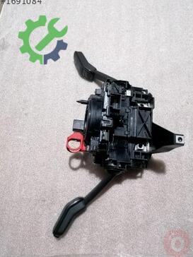 Volkswagen Golf Sinyal Kolu 3Q0953521DA çıkma parça