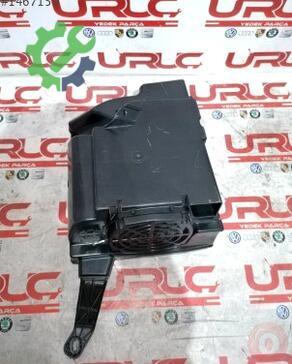 Skoda Superb Hoparlör 3V0035412 çıkma parça