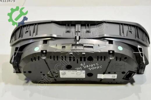 Skoda Superb Gösterge Paneli 3V0920751B çıkma parça