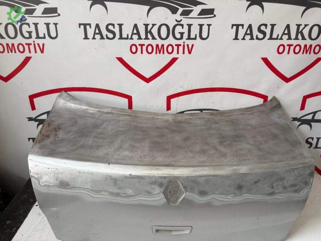 Renault Megane Bagaj Kapağı çıkma parça