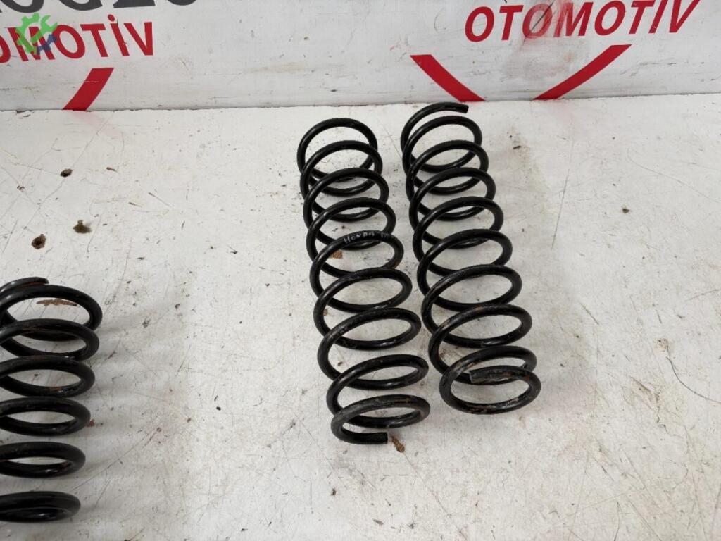 Honda Civic Helezon Yayı çıkma parça