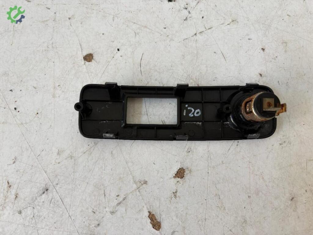 Hyundai i20 Çakmaklık çıkma parça