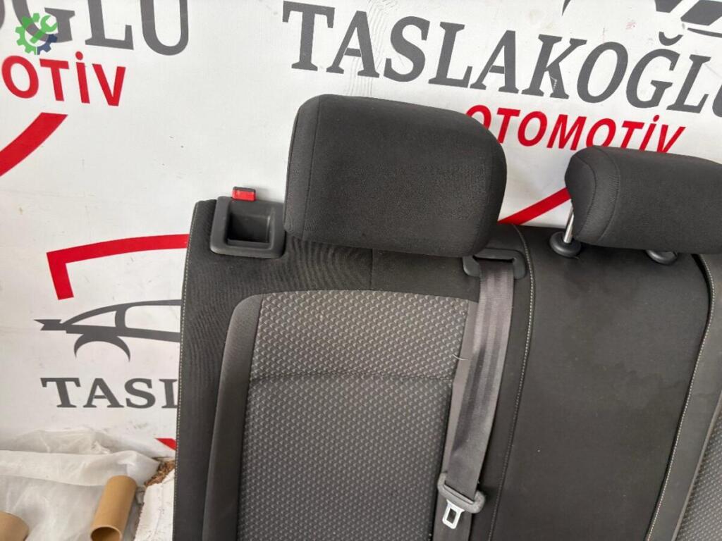 Volkswagen Polo Arka Koltuk çıkma parça