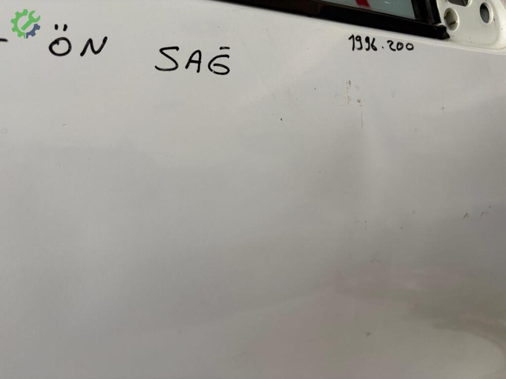 Volkswagen Polo Sağ Ön Kapı çıkma parça