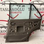 SUBARU JUSTY SAĞ ARKA KAPI