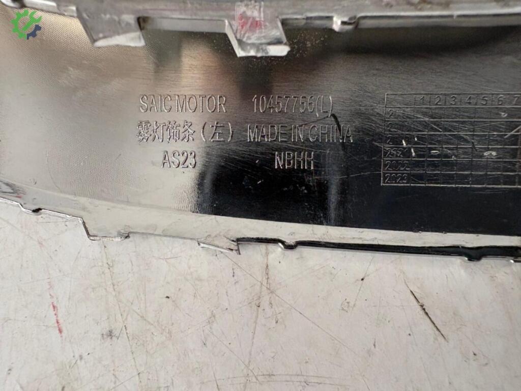 MG HS Sis Çerçevesi 10487756 çıkma parça