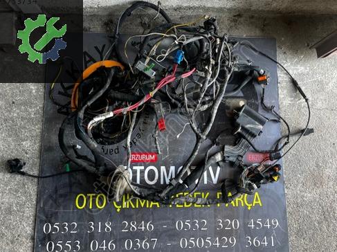 Renault Fluence Motor Tesisatı 403882897R çıkma parça