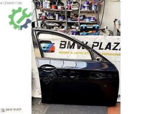 416 KODLU HATASIZ BOYASIZ BMW F10 CARBONSCHWARZ SAĞ ÖN KAPI