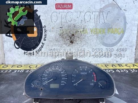Mitsubishi Carisma Gösterge Paneli çıkma parça