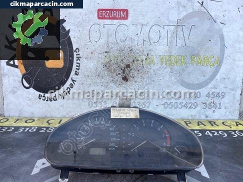 Mitsubishi Carisma Gösterge Paneli çıkma parça