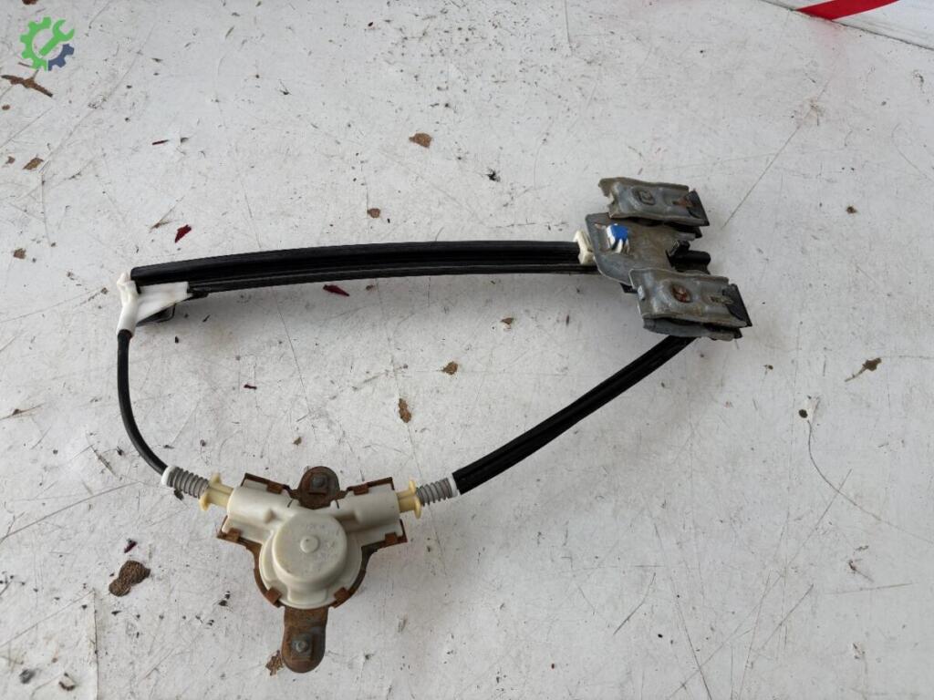 Volkswagen Polo Cam Krikosu çıkma parça