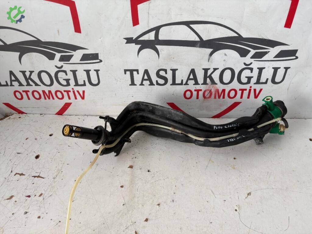 Volkswagen Polo Depo Borusu çıkma parça