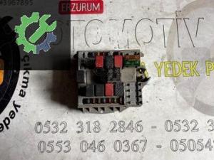 46835581 FİAT PUNTO 1.2 Orijinal Çıkma Sigorta Kutusu