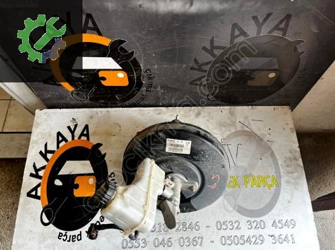 Renault Megane Westinghouse 472104789R çıkma parça