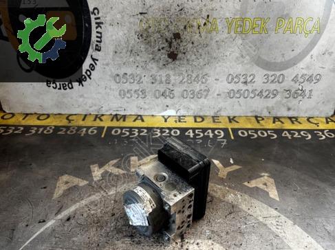 Renault Captur ABS Beyni (Modül) 476607355R çıkma parça