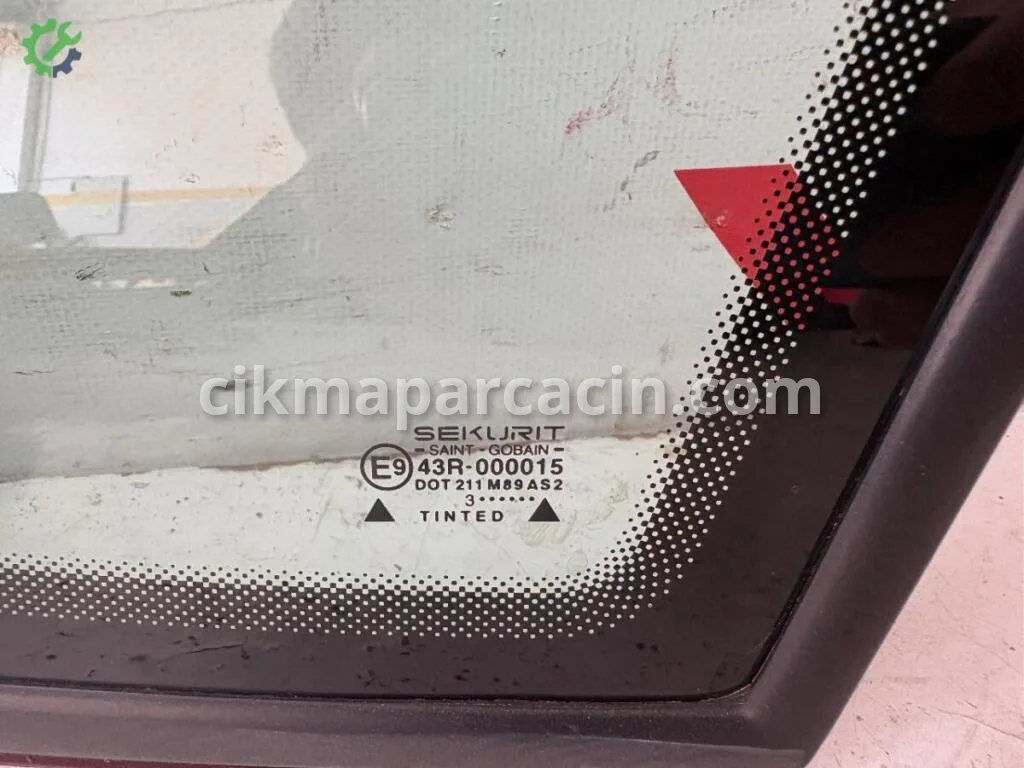 Volkswagen Polo Kelebek Camı çıkma parça