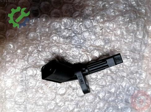 Audi A4 ABS Sensörü 4E0927804F çıkma parça