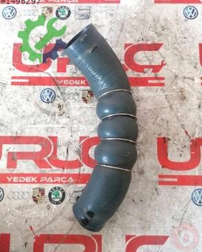 Audi A6 Turbo Hortumu 4F0145738AE çıkma parça