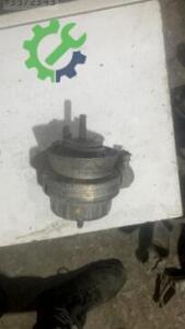 4F0199379 audi a6 motor takozu sol
