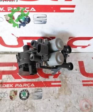 Audi A6 Yedek Su Deposu 4F1959617B çıkma parça
