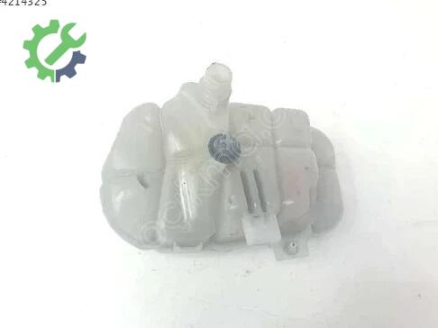 Audi A6 Motor Su Radyatörü 4G0121403J çıkma parça